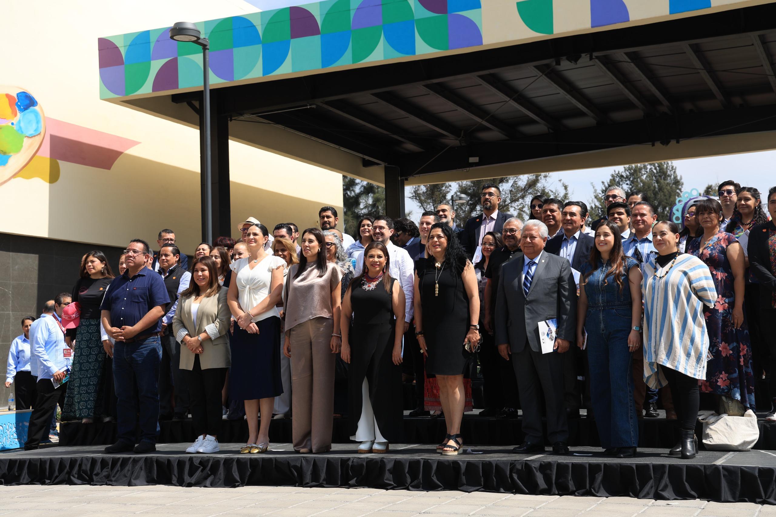 En este momento estás viendo Revolución en el Tianguis Turístico: CDMX Lidera con Enfoque Comunitario Inédito