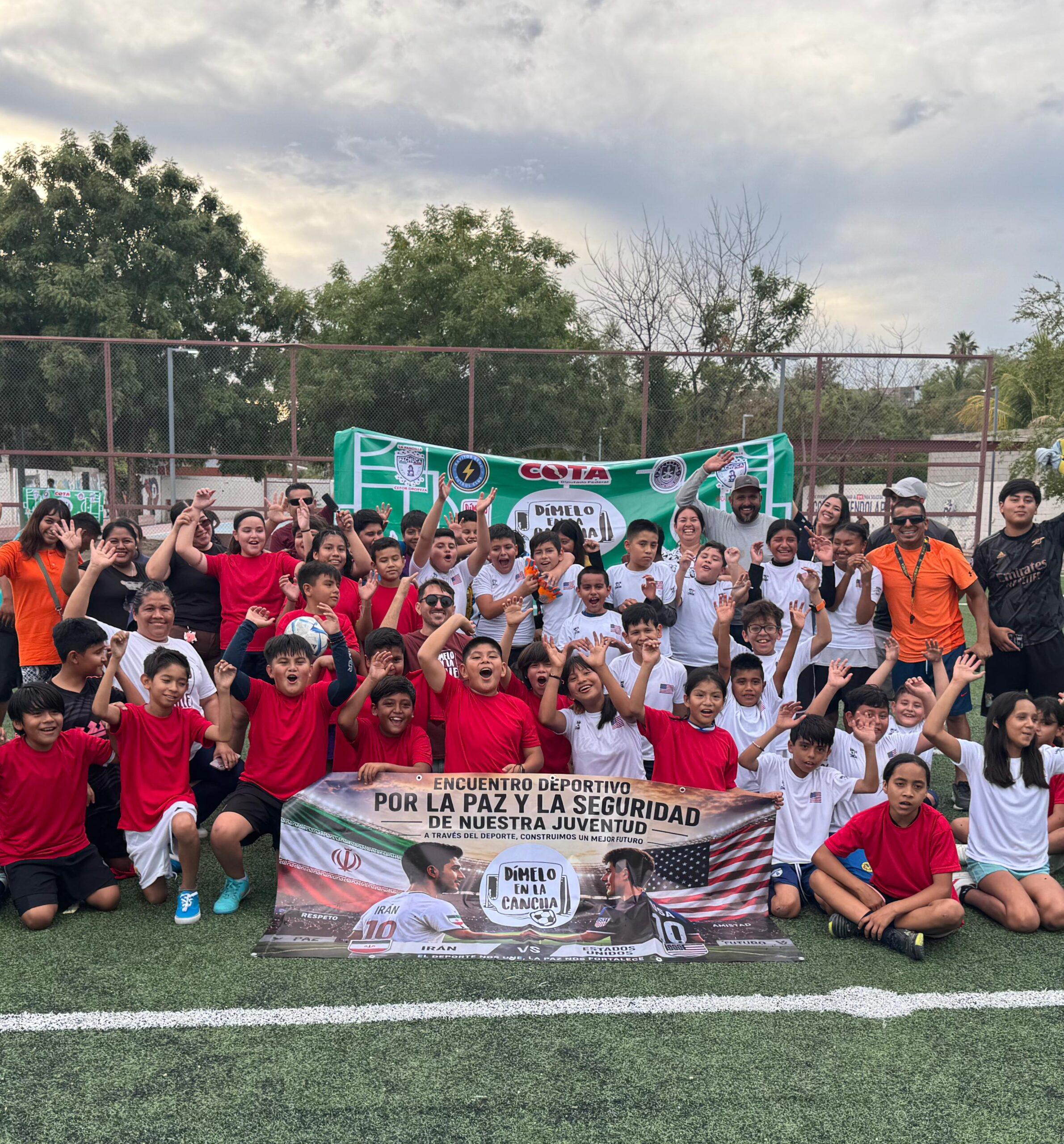 En este momento estás viendo Un Balón como Eje: El Fútbol Infantil que Reorganiza La Paz